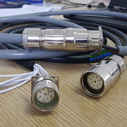 Han M23 Circular connector