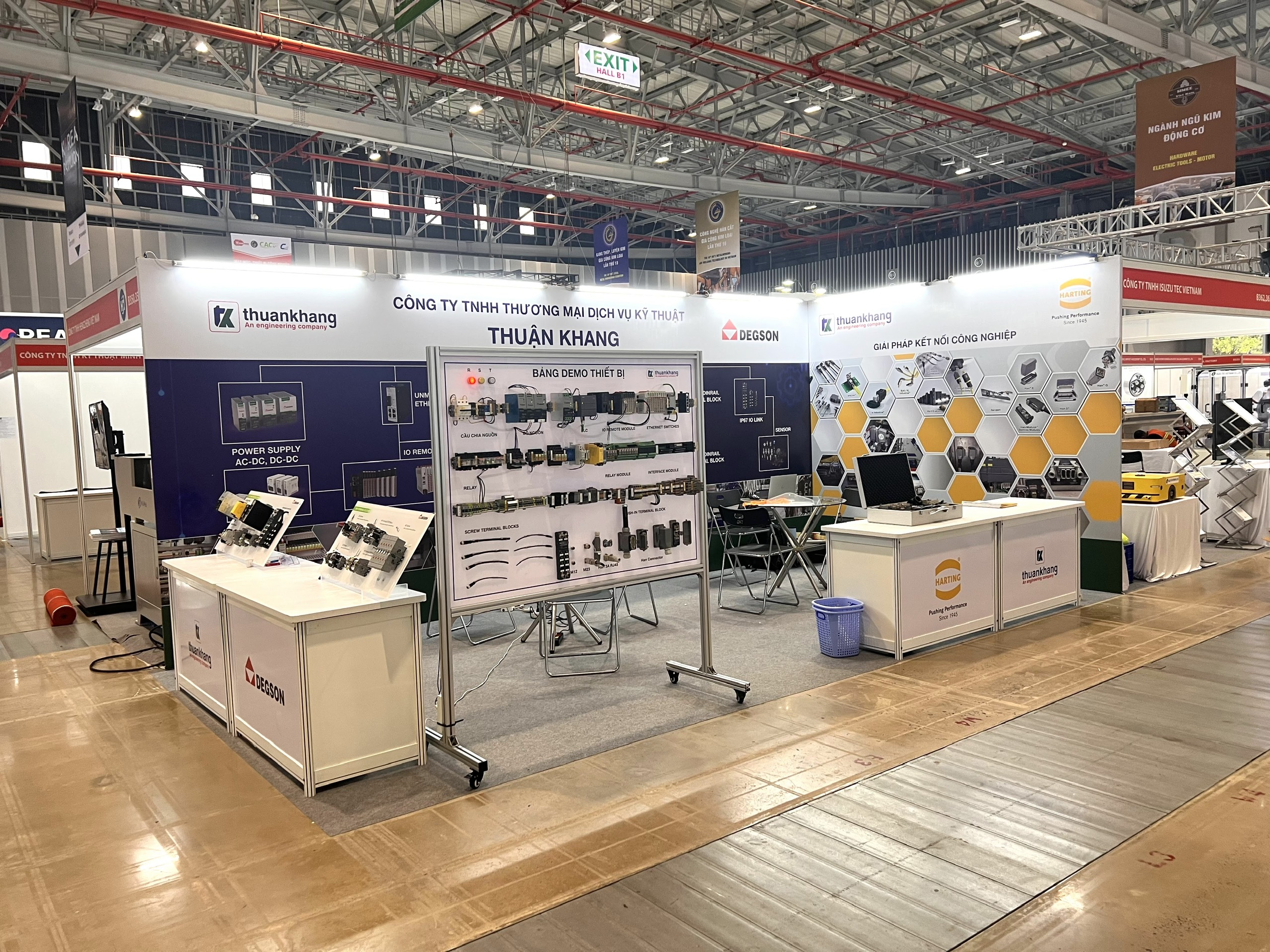 Samsung moved its television production line from China to Vietnam